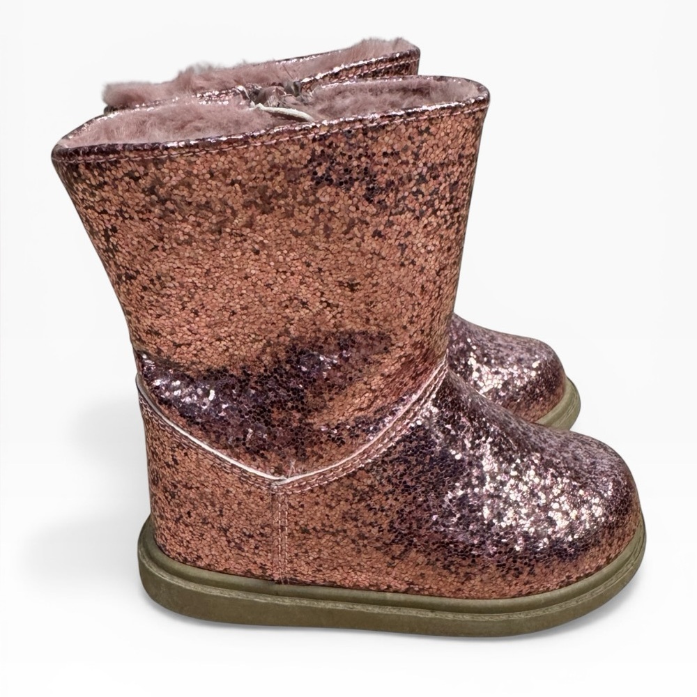 Rachel Shoes Pink Glitter Faux Fur Boots Toddler Size US 7 Water Resistant Upper